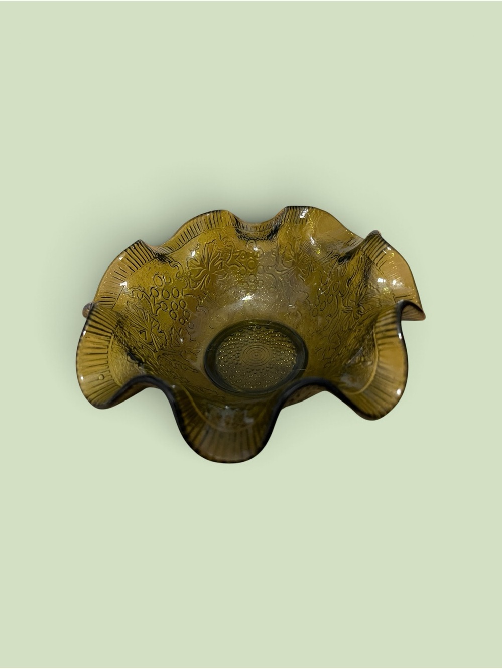 Green Ruffled Glass Decorative Bowl